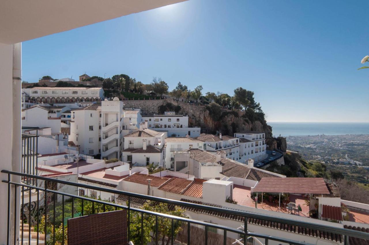 Apartment Vista De Pajaro Михас Екстериор снимка